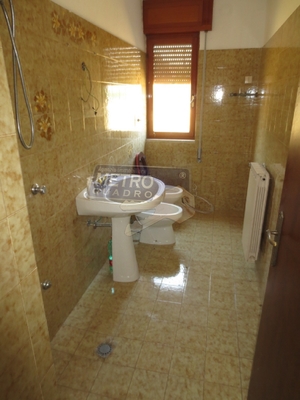 bagno  - UNIFAM. AUTONOMA MONTECCHIO PRECALCINO (VI) PREARA 